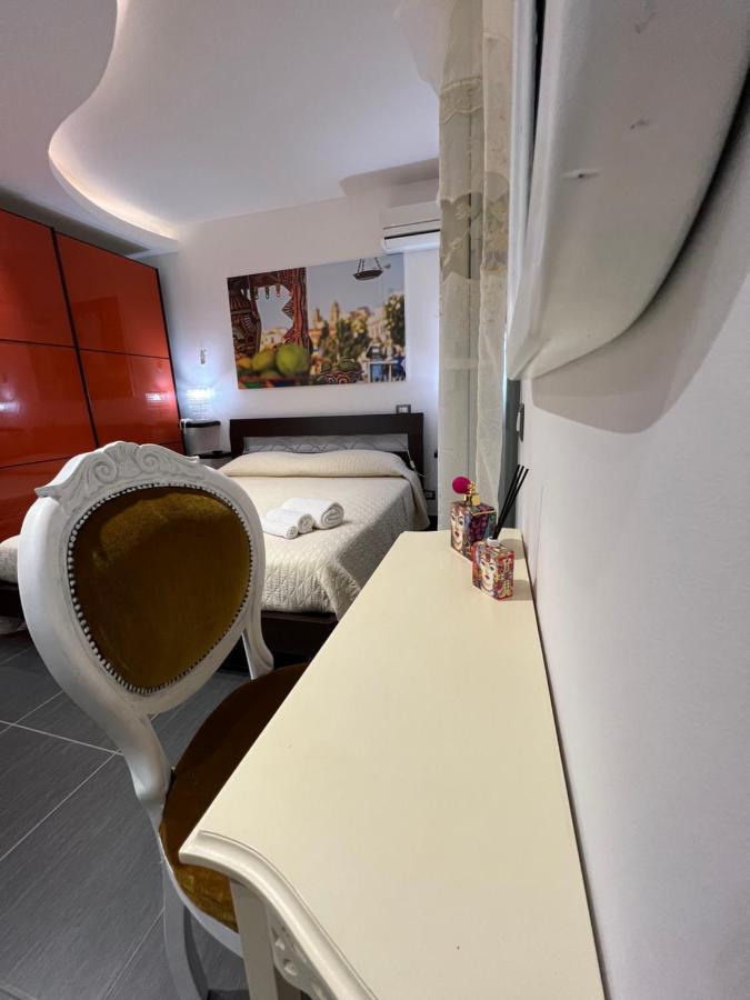 Nel Cortile Suite تْشيفالو المظهر الخارجي الصورة