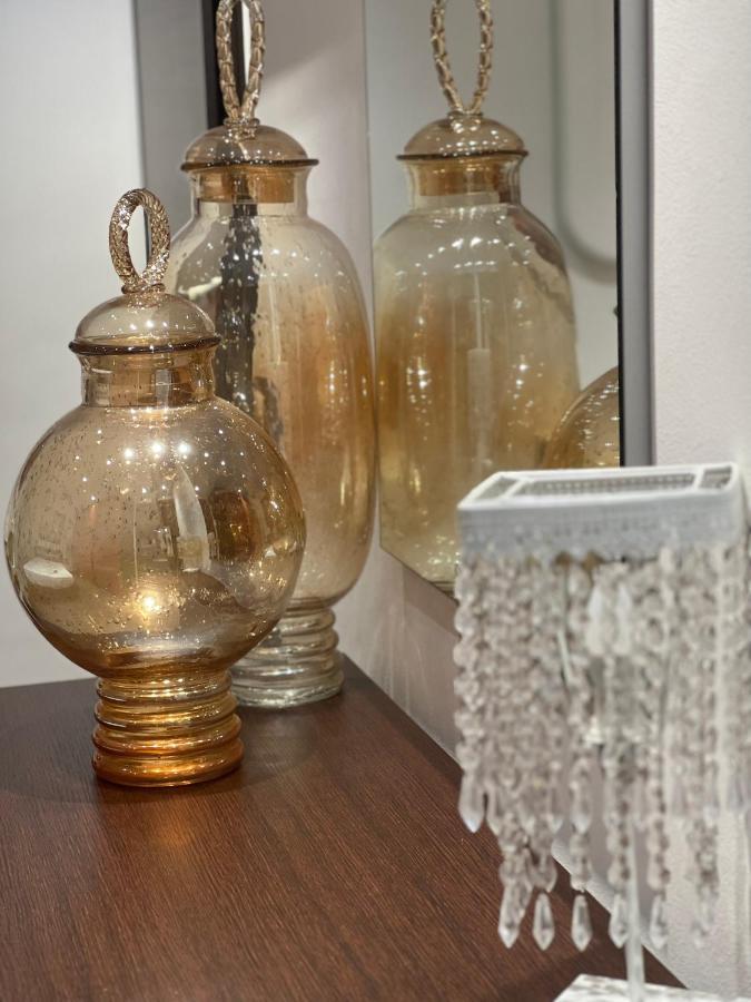 Nel Cortile Suite تْشيفالو المظهر الخارجي الصورة