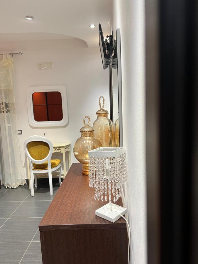 Nel Cortile Suite تْشيفالو المظهر الخارجي الصورة