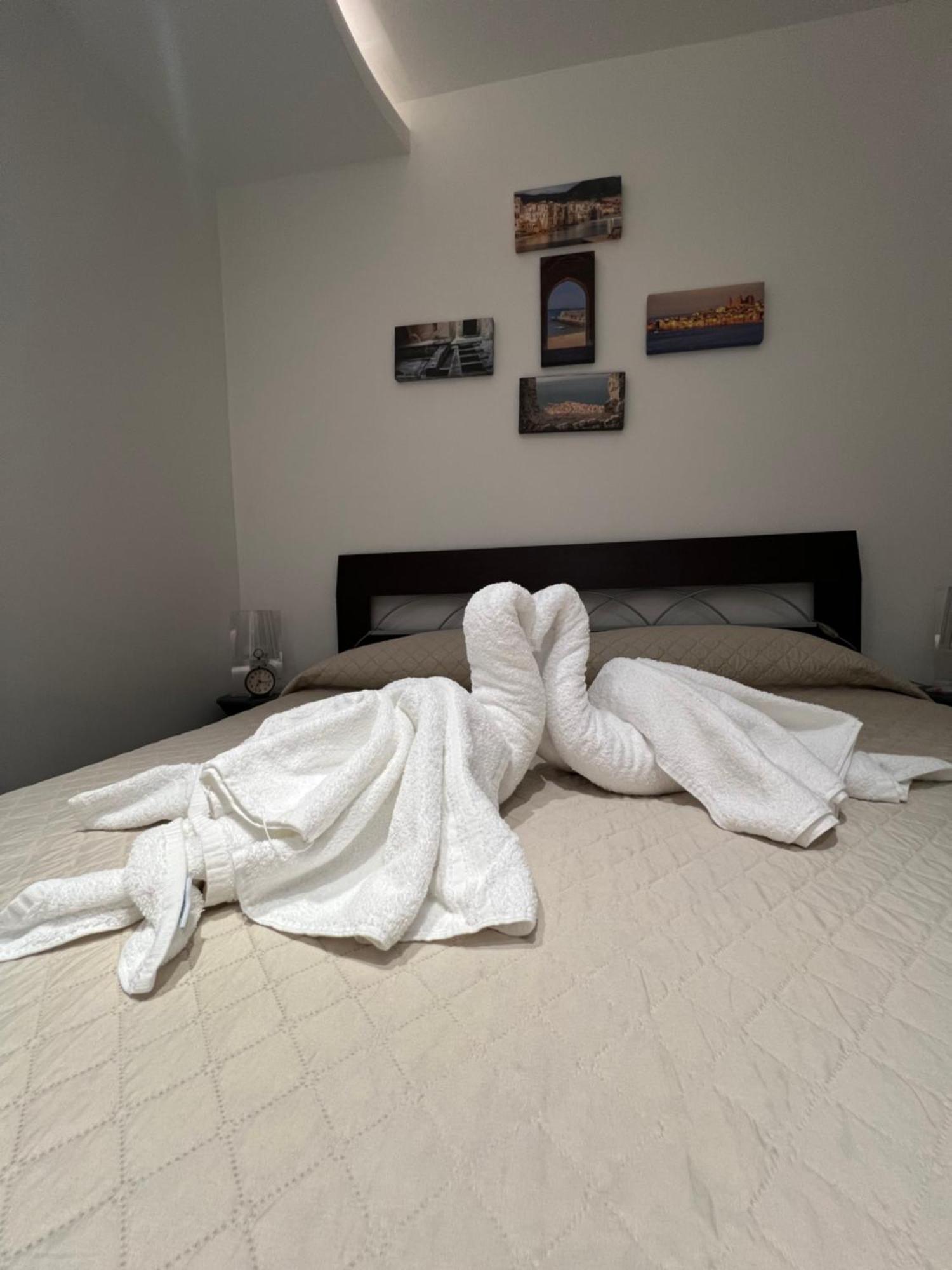 Nel Cortile Suite تْشيفالو المظهر الخارجي الصورة