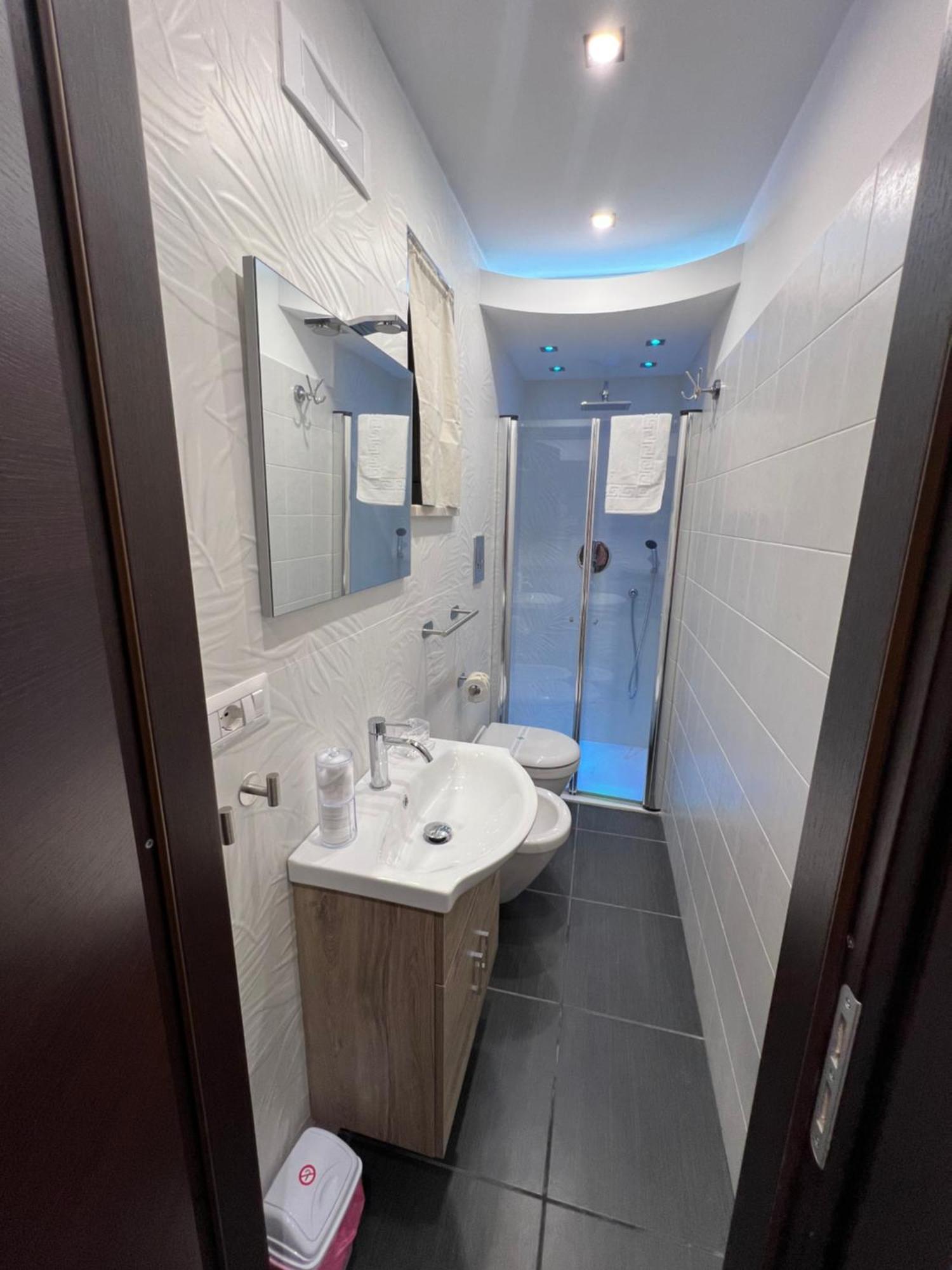 Nel Cortile Suite تْشيفالو المظهر الخارجي الصورة
