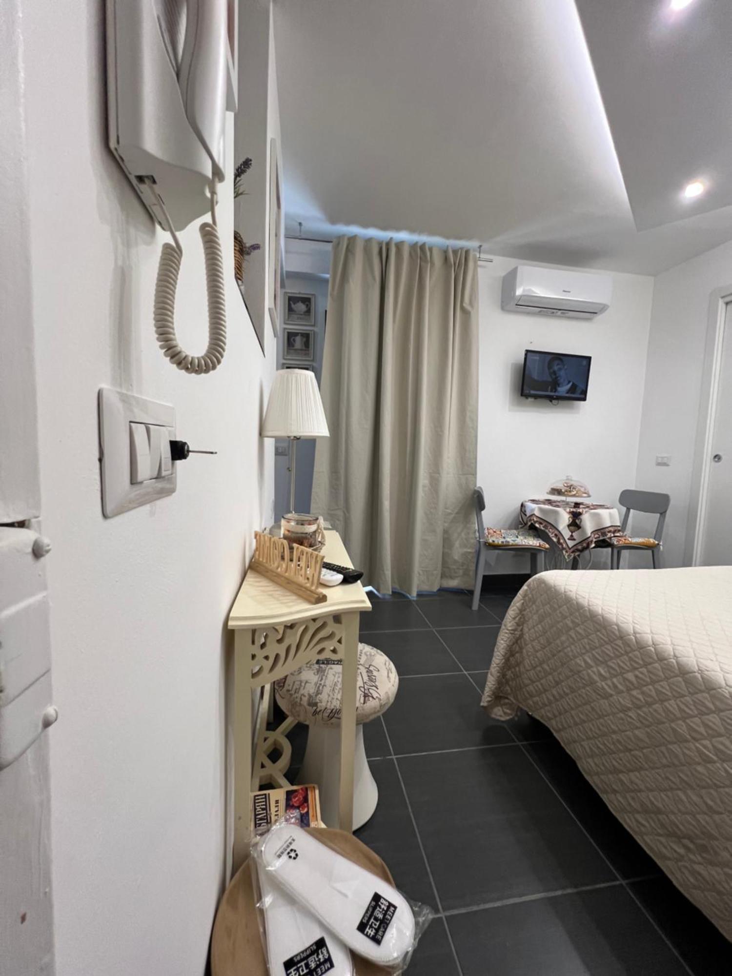 Nel Cortile Suite تْشيفالو المظهر الخارجي الصورة